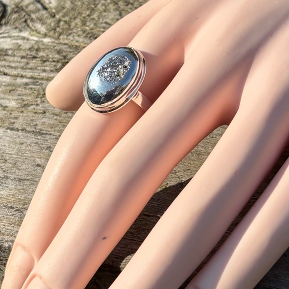 Platinum Aura Druzy Ring